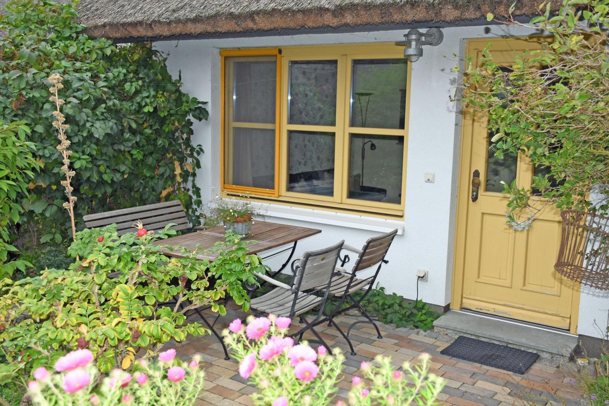 Ferienwohnungen Im Fischerdorf Und Neu Reddevitz Exterior photo